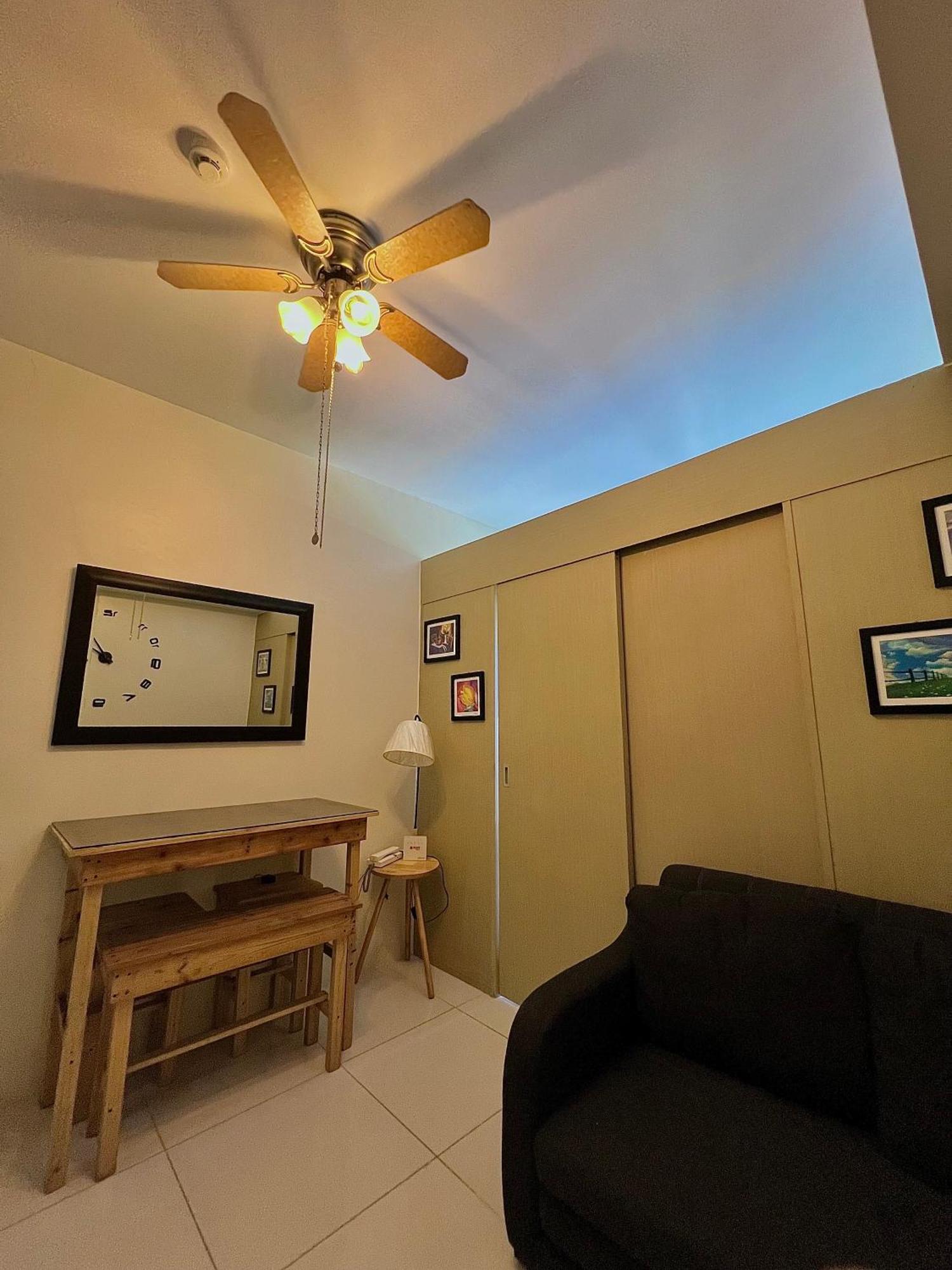 The Pallet House, Wind Residences Tagaytay Tagaytay City Luaran gambar